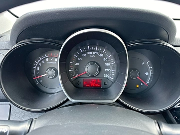 Kia Rio, 2015г, передний привод, автомат