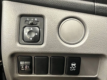 Mitsubishi L200, 2018г, полный привод, механика