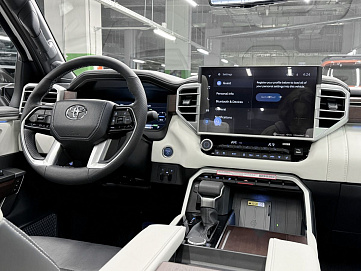 Toyota Tundra, 2024г., полный привод, автомат