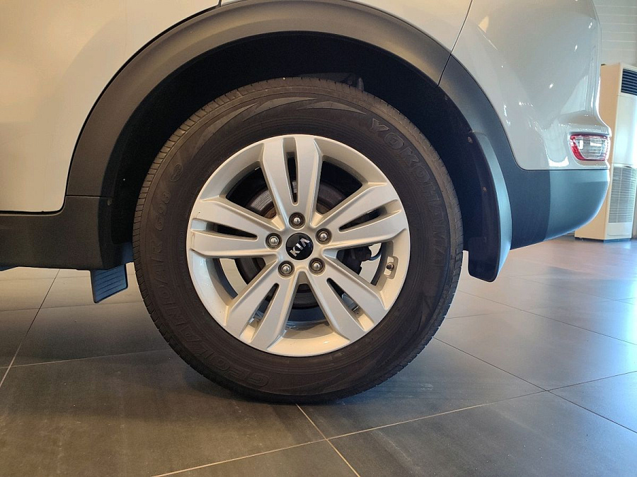 Kia , 2018г., передний привод, автомат