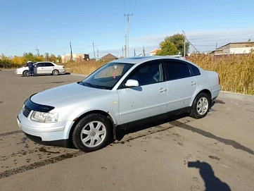 Volkswagen Passat, 1999г, передний привод, автомат