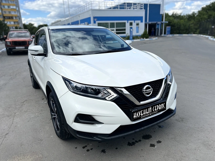 Nissan Qashqai, 2019г., полный привод, вариатор
