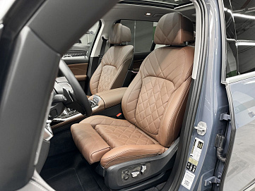 BMW X7, 2023г., полный привод, автомат