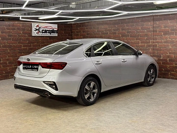 Kia Cerato, 2021г, передний привод, автомат