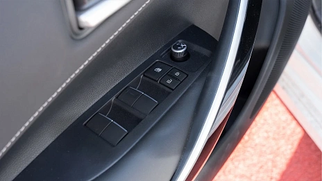 Toyota Corolla, 2024г, передний привод, вариатор