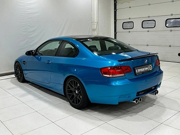 BMW 3 серии, 2006г, задний привод, автомат