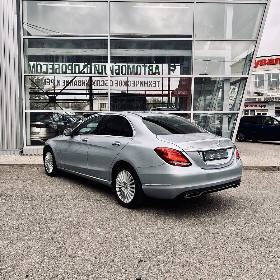 Mercedes-Benz , 2014г., задний привод, автомат