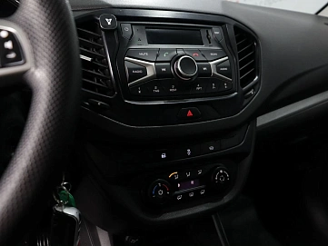 Lada (ВАЗ) Vesta, 2018г, передний привод, механика