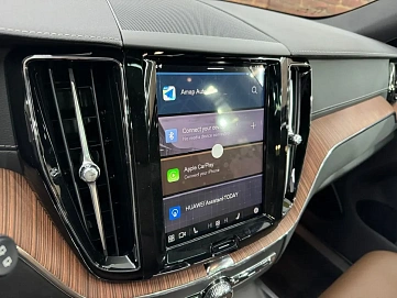 Volvo XC60, 2024г, полный привод, автомат