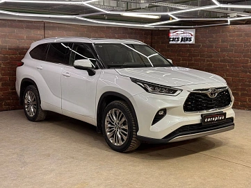Toyota Highlander, 2025г, полный привод, автомат