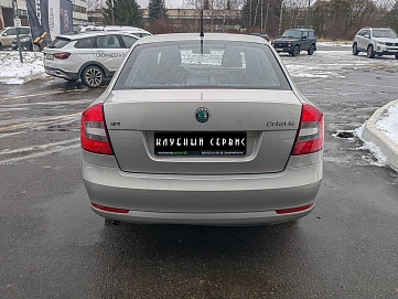 Skoda Octavia, 2012г, передний привод, механика