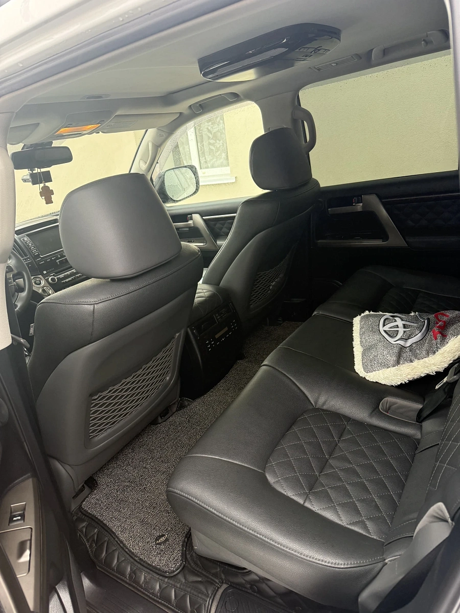 Toyota Land Cruiser, 2010г., полный привод, автомат
