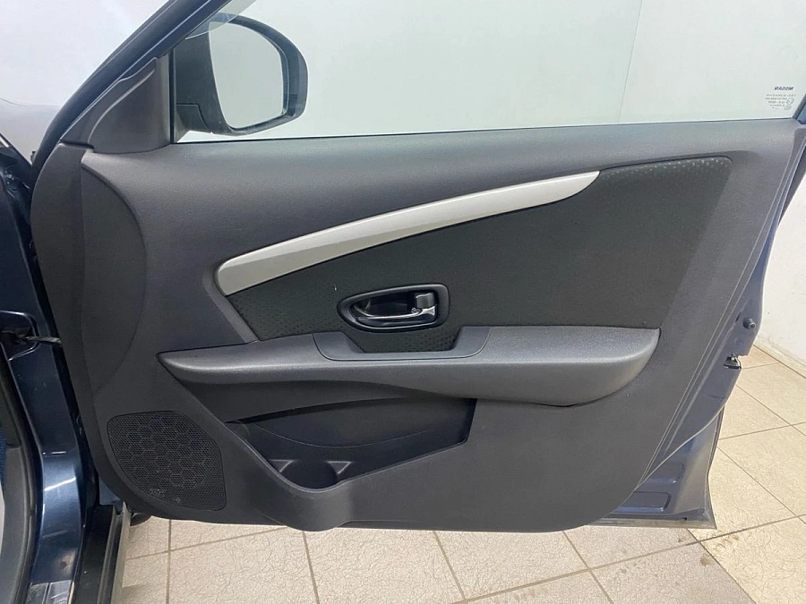 Nissan Almera, 2015г., передний привод, механика