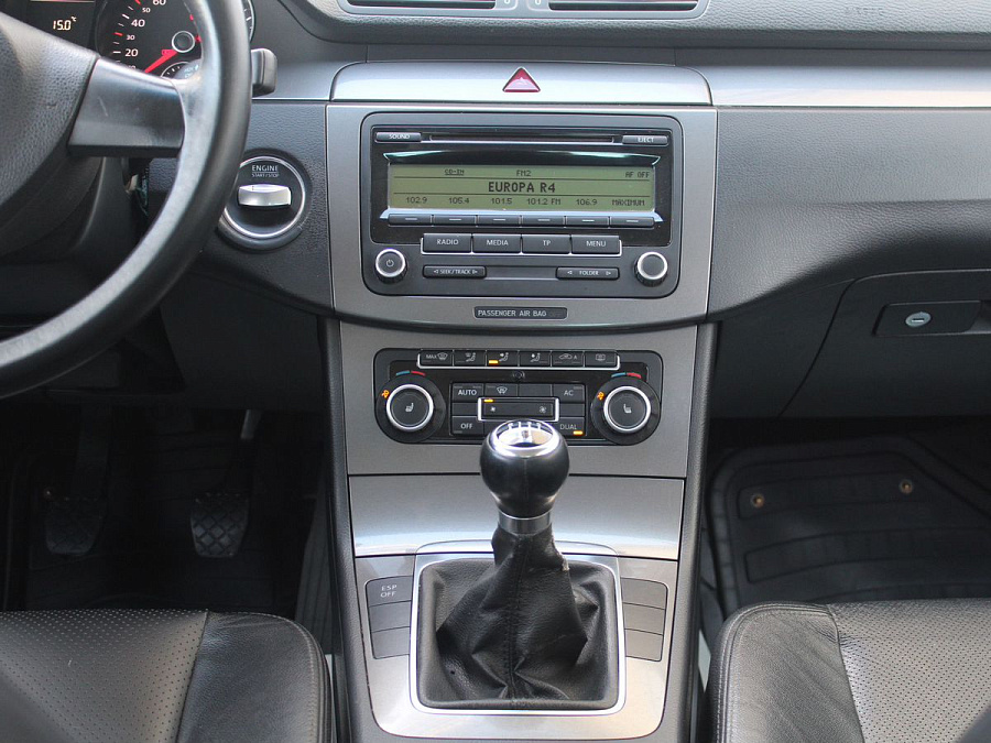 Volkswagen Passat, 2010г., передний привод, механика