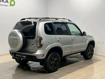 Chevrolet Niva, 2013г, полный привод, механика