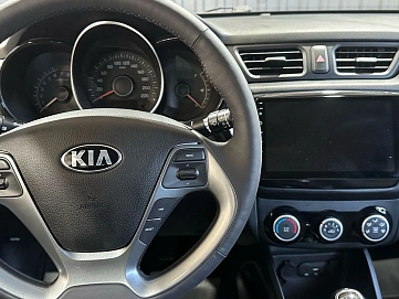 Kia Rio, 2015г., передний привод, механика