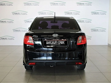Kia Rio, 2010г, передний привод, механика