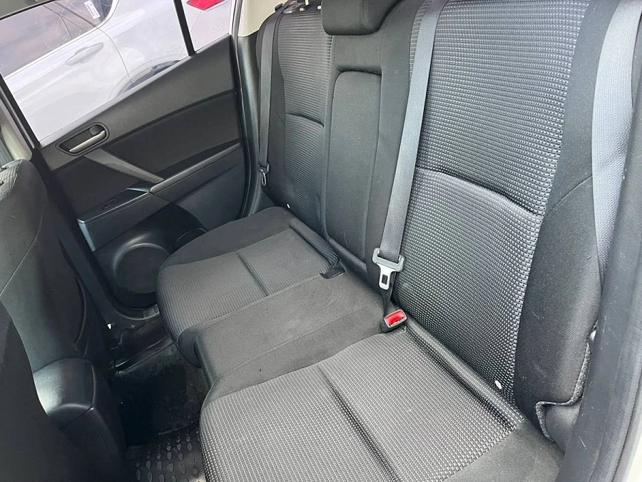 Mazda 3, 2012г., передний привод, автомат
