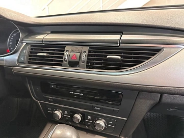 Audi A6, 2014г, передний привод, вариатор