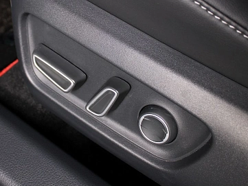 Toyota Camry, 2026г, передний привод, вариатор