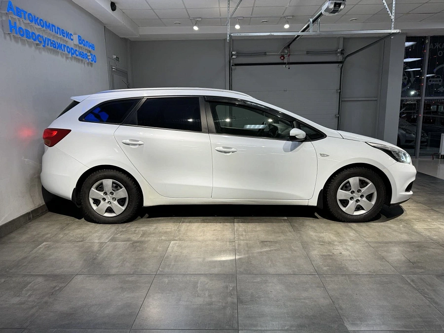 Kia Ceed, 2014г., передний привод, механика