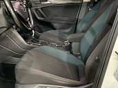 Volkswagen Tiguan, 2019г., передний привод, робот