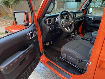 Jeep Wrangler, 2019г, полный привод, автомат