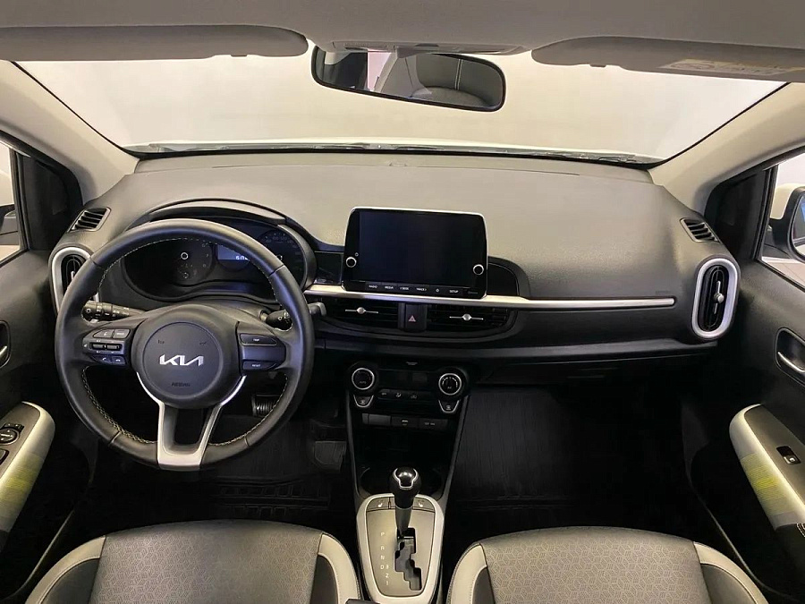 Kia , 2022г., передний привод, автомат