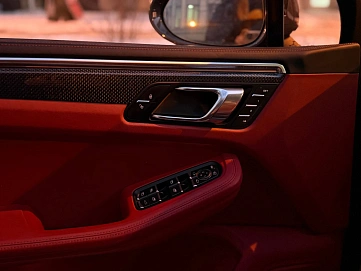 Porsche Macan, 2014г, полный привод, робот