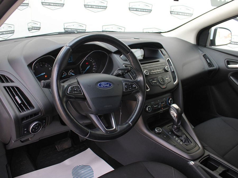 Ford Focus, 2017г., передний привод, робот