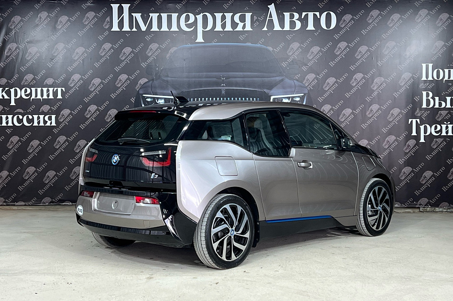 BMW i3, 2014г., задний привод, автомат