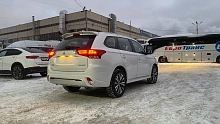 Mitsubishi Outlander, 2022г., передний привод, вариатор