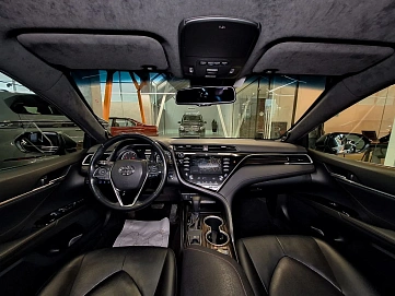 Toyota Camry, 2020г, передний привод, автомат