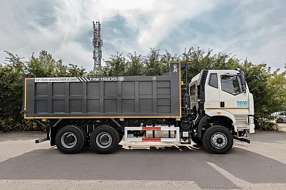 FAW J6 CA3250, 2023г, Задний привод, Механическая