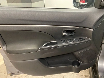 Mitsubishi ASX, 2012г, передний привод, вариатор