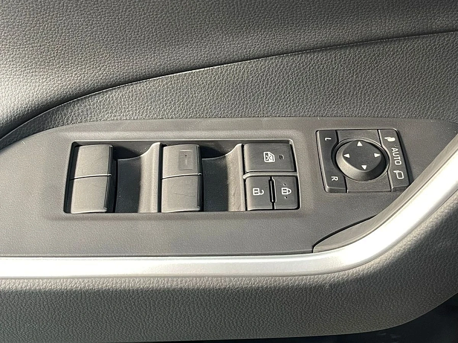 Toyota RAV4, 2025г., полный привод, вариатор