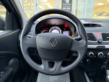 Renault Megane, 2014г, передний привод, механика