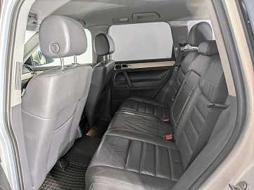 Volkswagen Touareg, 2009г, полный привод, автомат