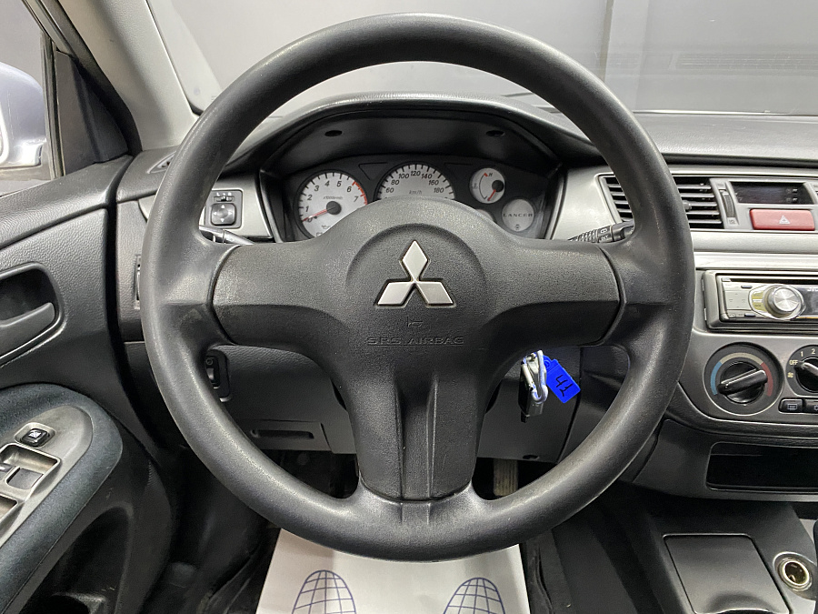 Mitsubishi Lancer, 2006г., передний привод, механика