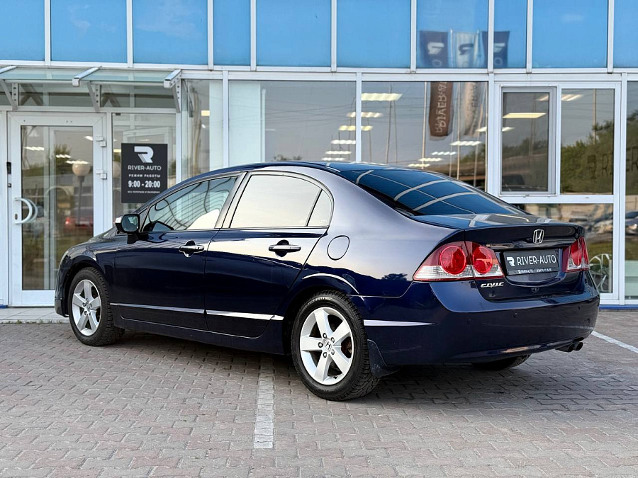 Honda Civic, 2008г., передний привод, автомат