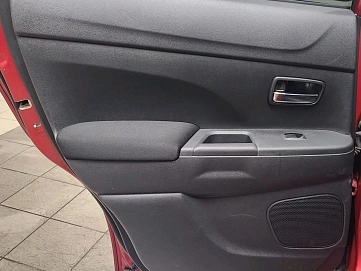 Mitsubishi ASX, 2012г, передний привод, вариатор