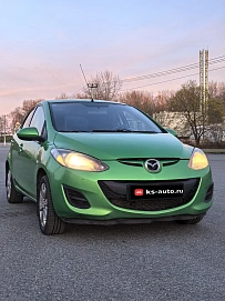 Mazda 2, 2011г., передний привод, автомат