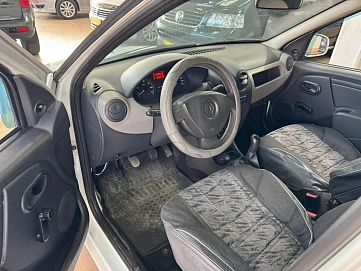 Renault Logan, 2013г, передний привод, механика
