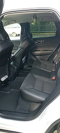 Volvo XC60, 2020г, полный привод, автомат