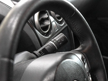 Nissan Qashqai, 2008г, передний привод, вариатор