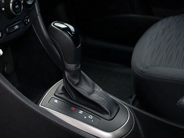 Hyundai Solaris, 2016г, передний привод, автомат