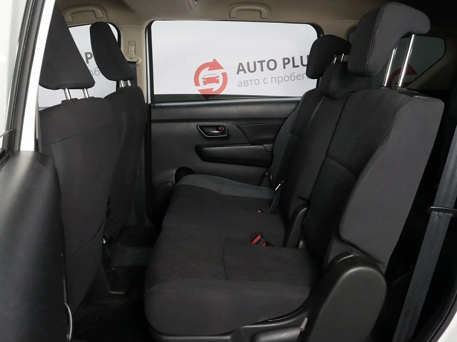 Suzuki Ertiga, 2022г., передний привод, автомат