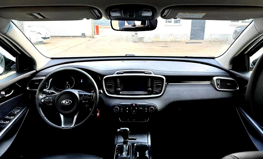 Kia Sorento, 2015г., полный привод, автомат