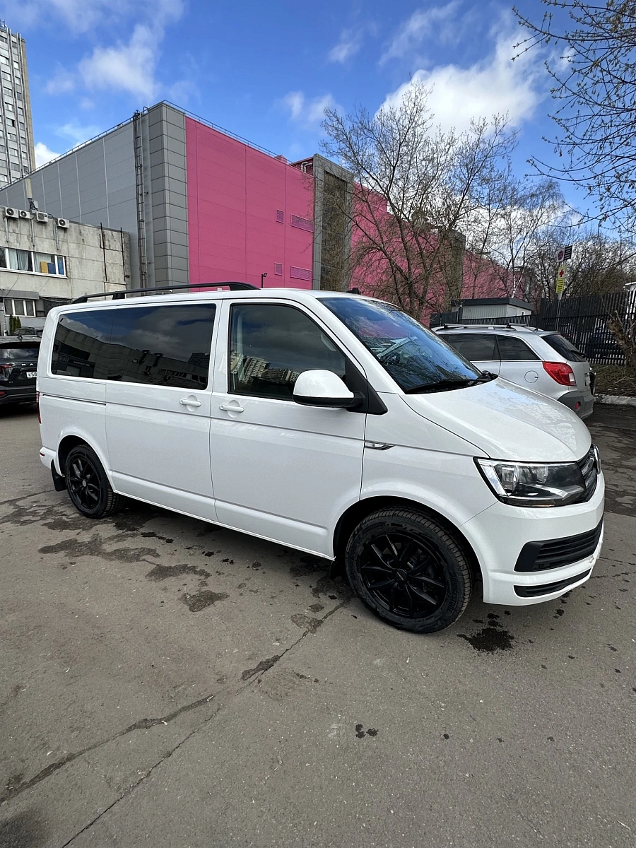 Volkswagen Caravelle, 2017г., передний привод, робот