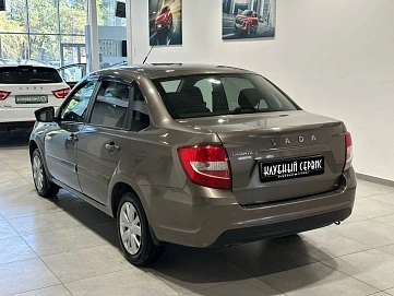 Lada (ВАЗ) Granta, 2019г, передний привод, механика